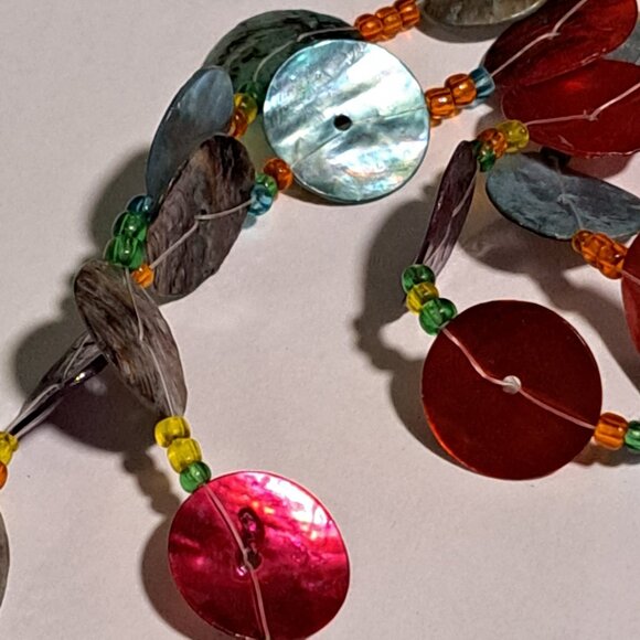 very long necklace mother of pearl look beaded purple red blue circle discs - Picture 4 of 5